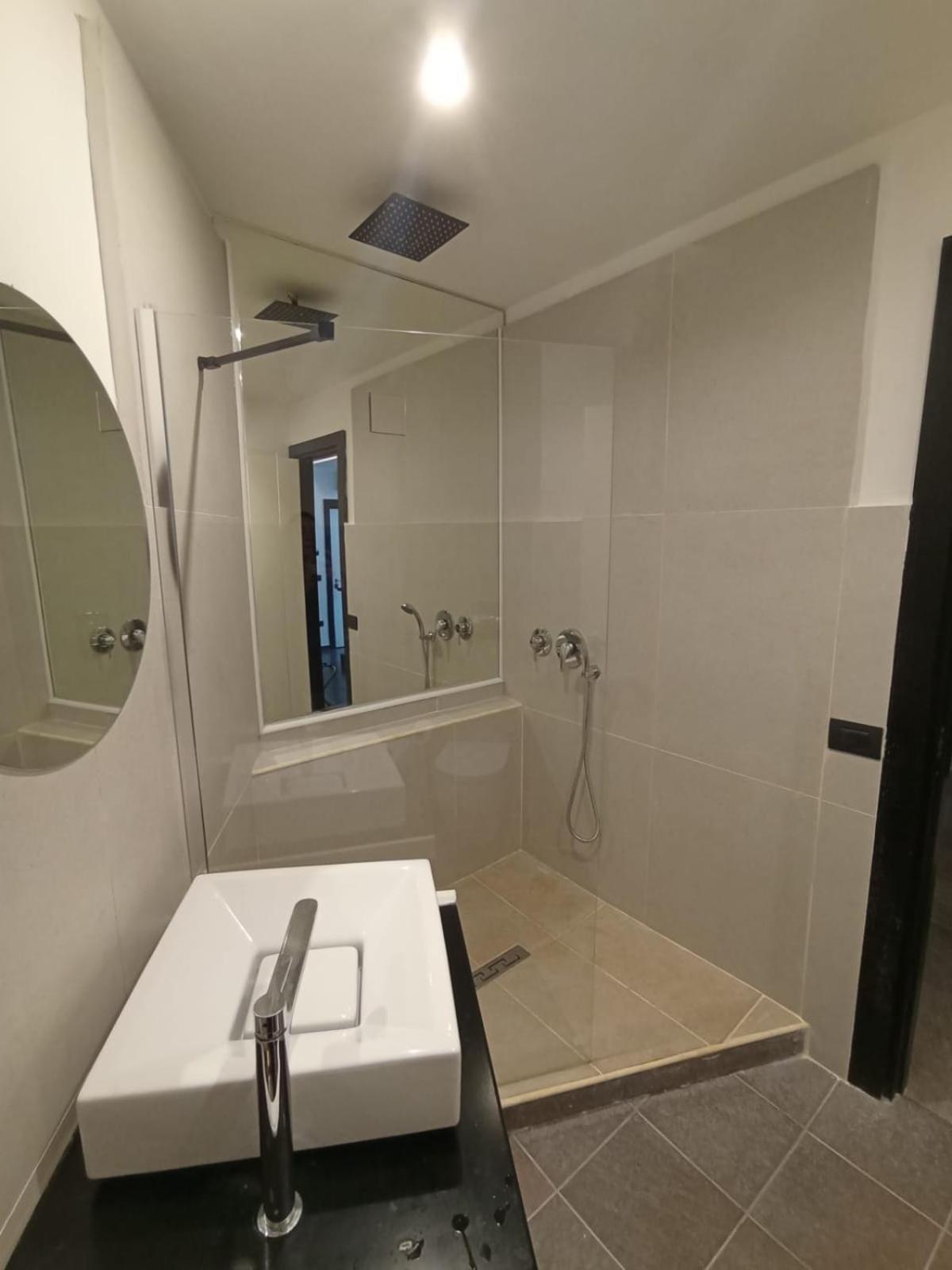 נאפולי Muni Boutique Flat By Babylon Stay מראה חיצוני תמונה