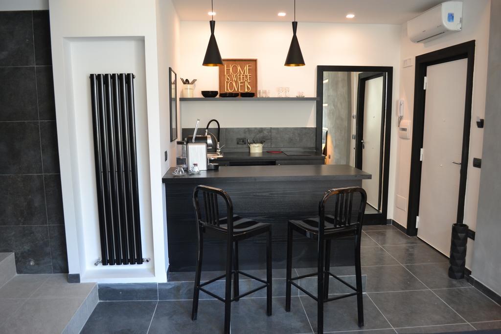 נאפולי Muni Boutique Flat By Babylon Stay מראה חיצוני תמונה