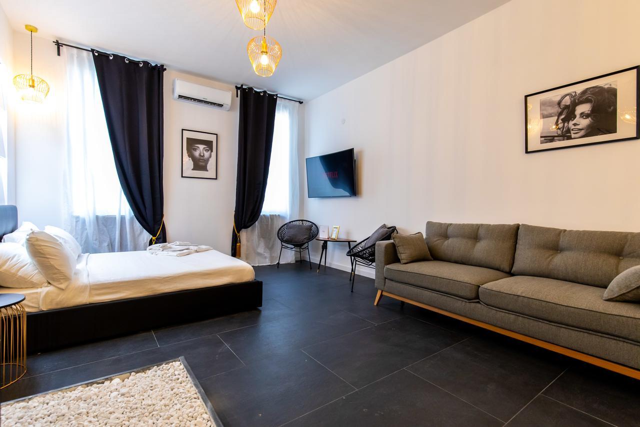 נאפולי Muni Boutique Flat By Babylon Stay מראה חיצוני תמונה